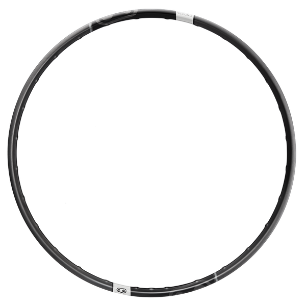 Synthesis Gravel Carbon Rim