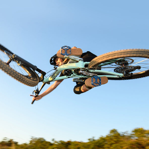 Stamp 1 Gen 2 Large Composite Flat Pedals